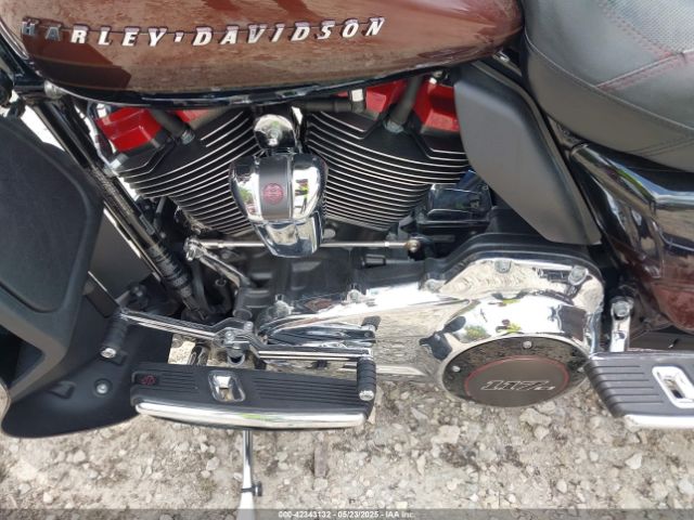2019 HARLEY-DAVIDSON FLHTKSE 1HD1TEH15KB951483 Photo 8