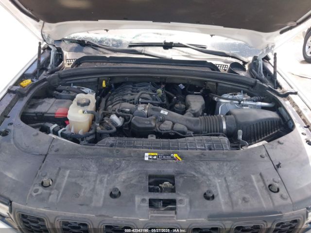 1C4RJHAG1N8627233 Jeep Grand Cherokee Altitude 4x4