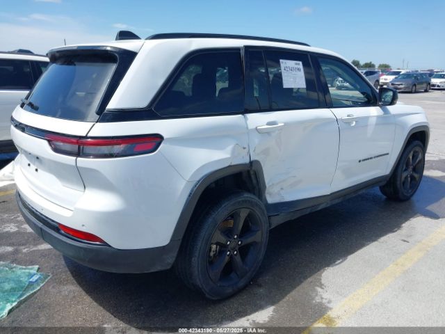 1C4RJHAG1N8627233 Jeep Grand Cherokee Altitude 4x4