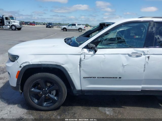 1C4RJHAG1N8627233 Jeep Grand Cherokee Altitude 4x4