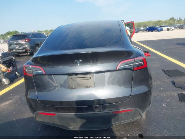 7SAYGDED3RA329355 Tesla 2024