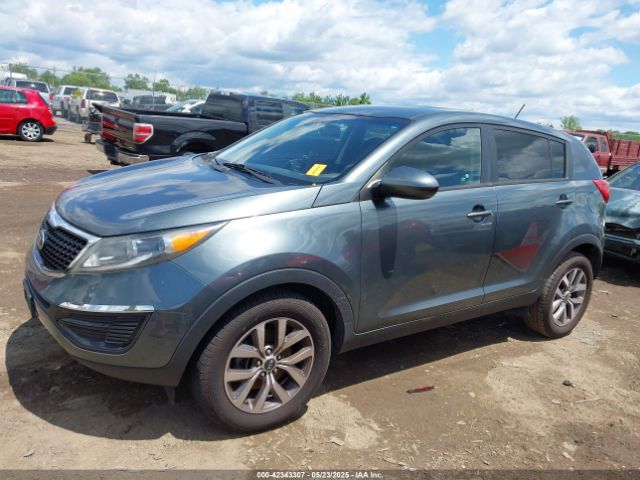 KNDPB3AC7F7677114 KIA Sportage Lx