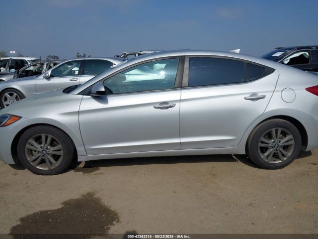 5NPD84LF2JH328736 Hyundai Elantra Value Edition