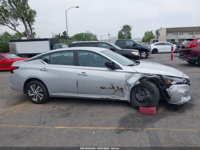 1N4BL4BV5MN422134 Nissan 2021