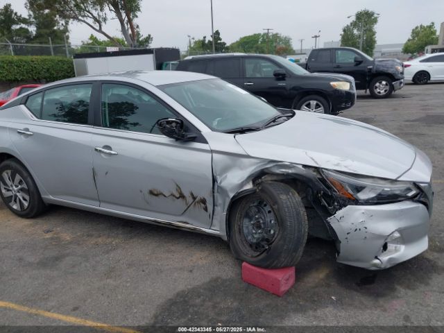 1N4BL4BV5MN422134 Nissan 2021