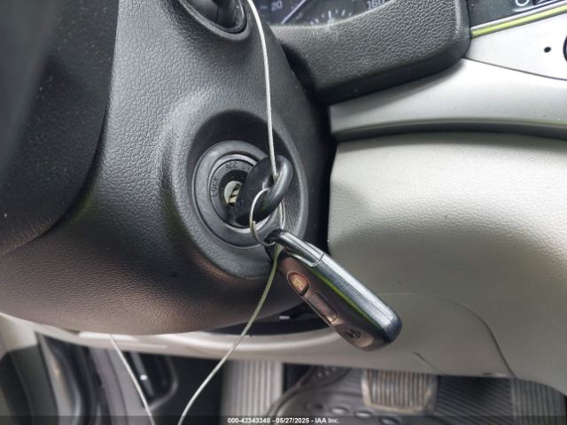 5NPD84LFXJH295002 Hyundai ELANTRA SEL