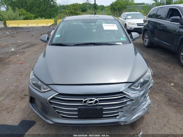5NPD84LFXJH295002 Hyundai ELANTRA SEL