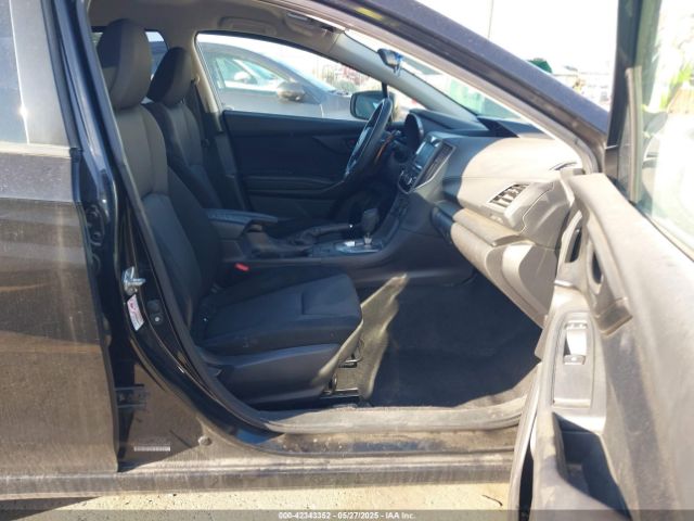 2017 SUBARU IMPREZA 4S3GTAB63H3721131 Photo 4