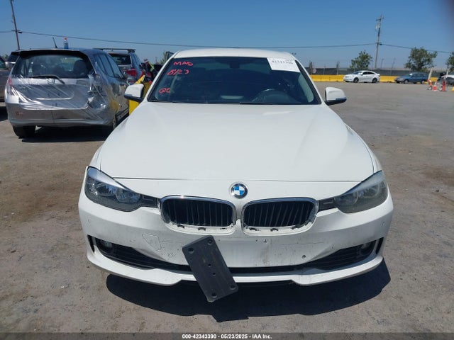 BMW 320i 2015 WBA3B1C52FK139593 Image 12