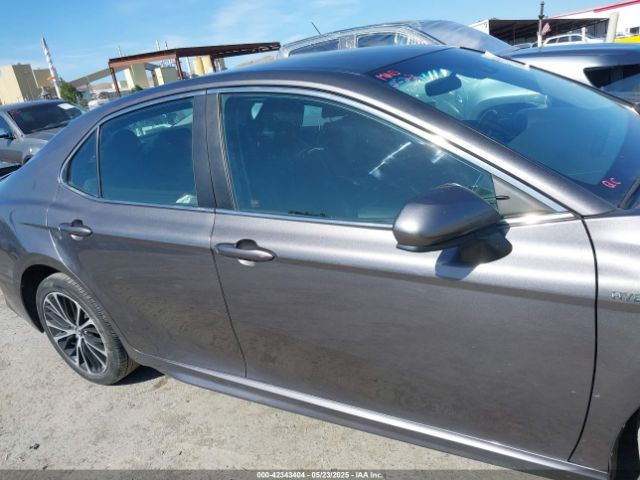 4T1B21HK9JU508570 Toyota Camry Hybrid Se