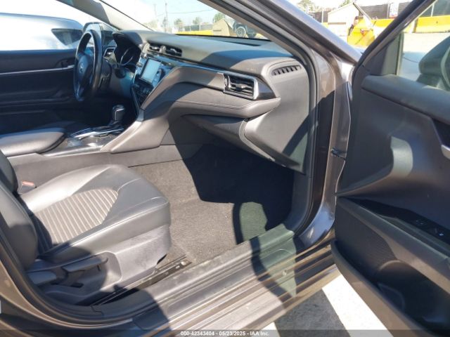 4T1B21HK9JU508570 Toyota Camry Hybrid Se