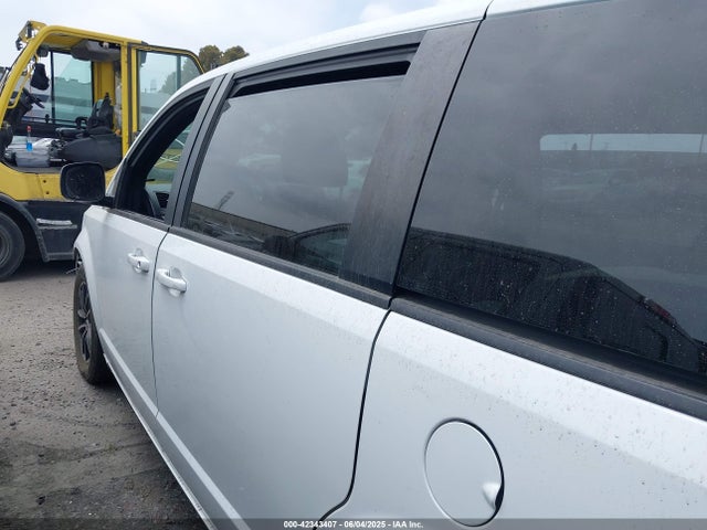 2C4RDGEG4KR535352 Dodge Grand Caravan Gt