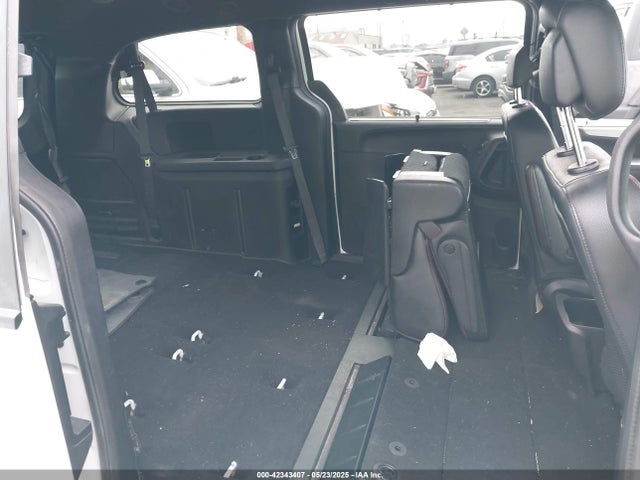2C4RDGEG4KR535352 Dodge Grand Caravan Gt