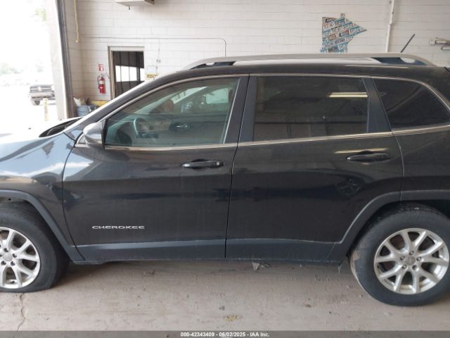 1C4PJMCB4FW744030 Jeep Cherokee Latitude