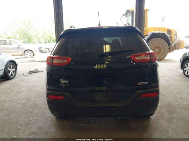 1C4PJMCB4FW744030 Jeep Cherokee Latitude