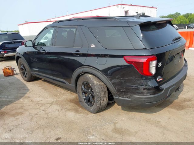 2021 FORD EXPLORER 1FMSK8JH5MGC09796 Photo 2
