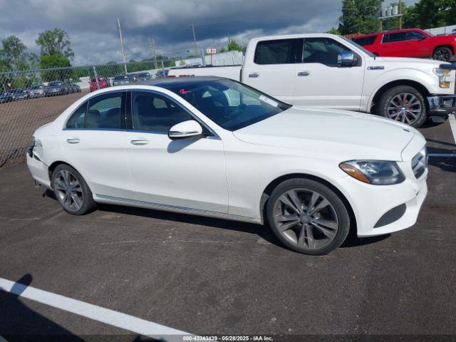 55SWF4JB9GU150490 Mercedes-Benz C 300 Luxury/sport