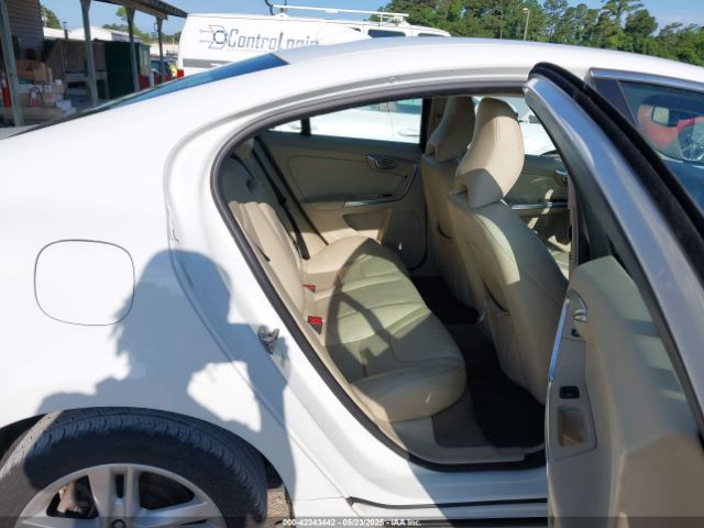 YV1612TB5F1301506 Volvo S60 T5 Premier