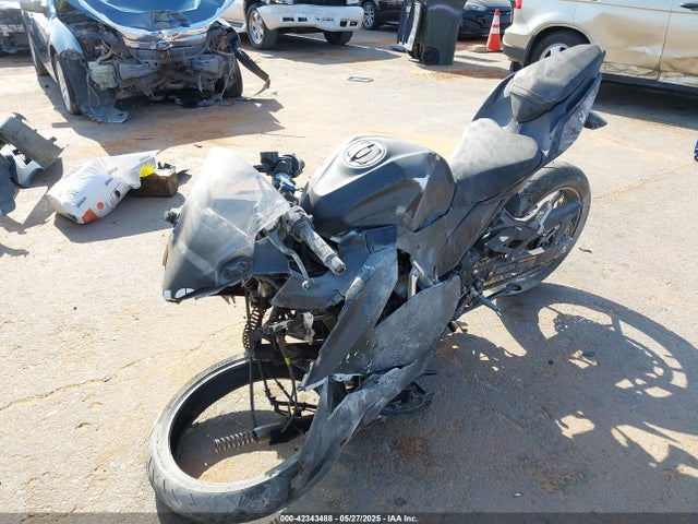 JKAEXKG14PDAL8813 Kawasaki Ninja 400
