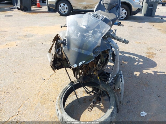 JKAEXKG14PDAL8813 Kawasaki Ninja 400