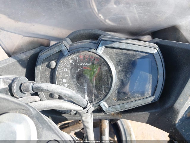 JKAEXKG14PDAL8813 Kawasaki Ninja 400