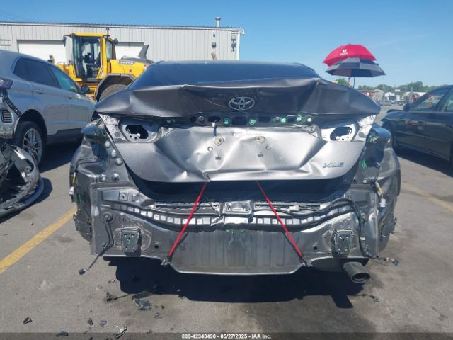 4T1B11HK9JU087887 Toyota CAMRY XLE