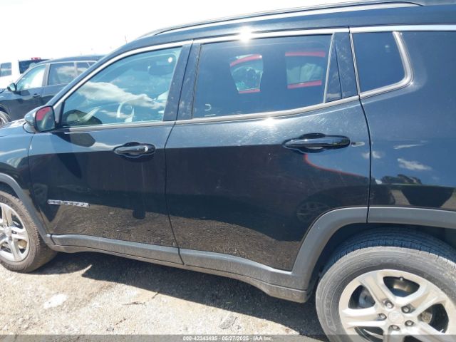 3C4NJDBN8RT607623 Jeep Compass Latitude 4x4