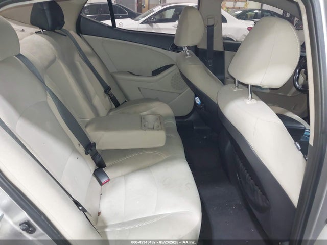 5XXGM4A74FG355766 KIA Optima Lx