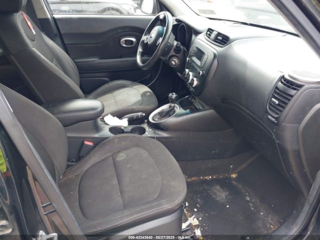 KNDJN2A2XG7370231 KIA Soul