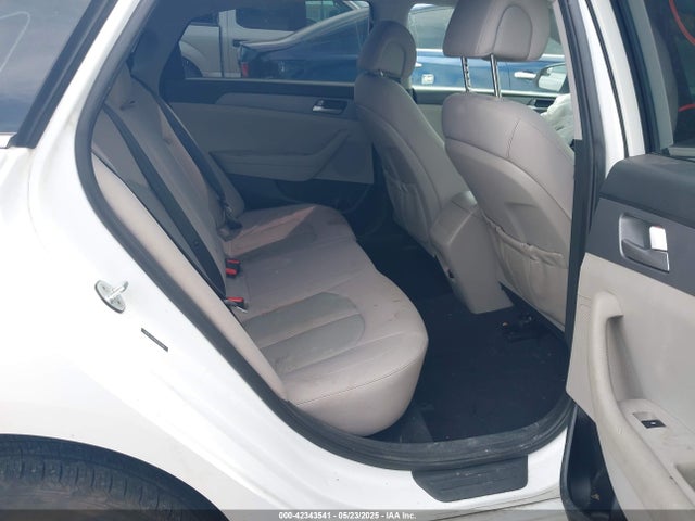 5NPE24AF8HH560390 Hyundai Sonata