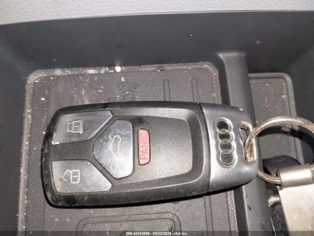 WAUENAF40KA008374 Audi A4 45 Premium