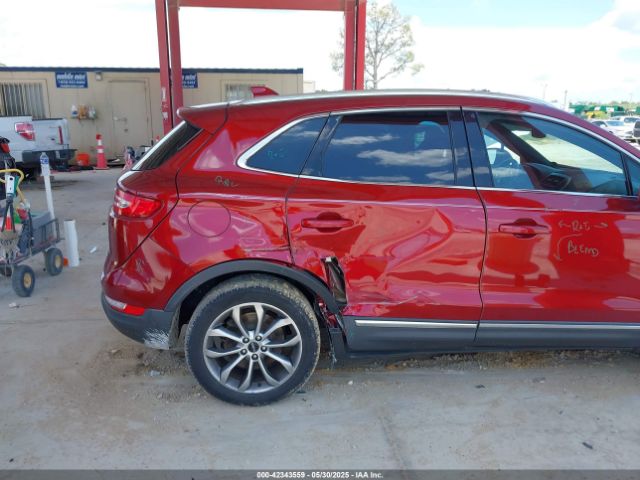 5LMCJ2C98GUJ19751 Lincoln MKC SELECT