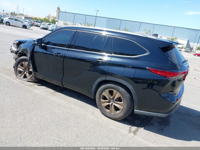 5TDAARAH2NS517184 Toyota a25a-fxs, 5nm