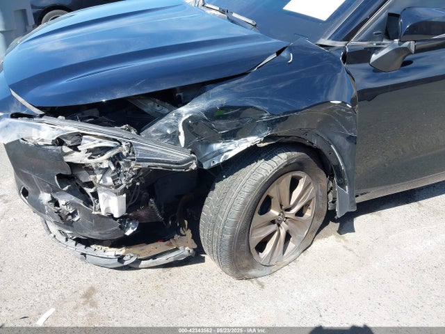 5TDAARAH2NS517184 Toyota a25a-fxs, 5nm