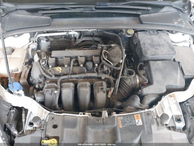1FADP3K20FL288709 Ford FOCUS SE