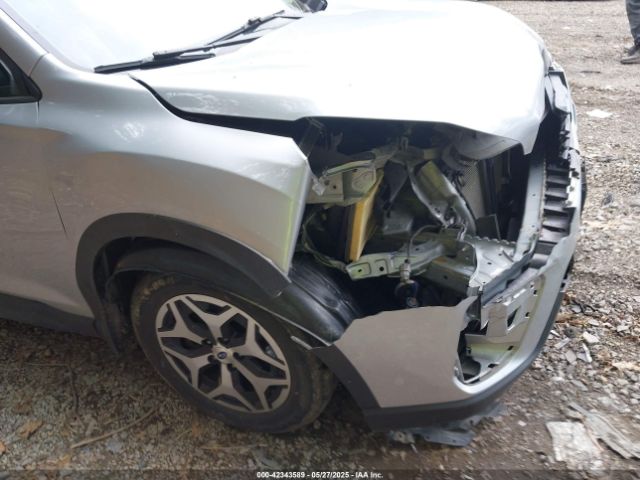 JF2SKAGC5LH590227 Subaru Forester Premium