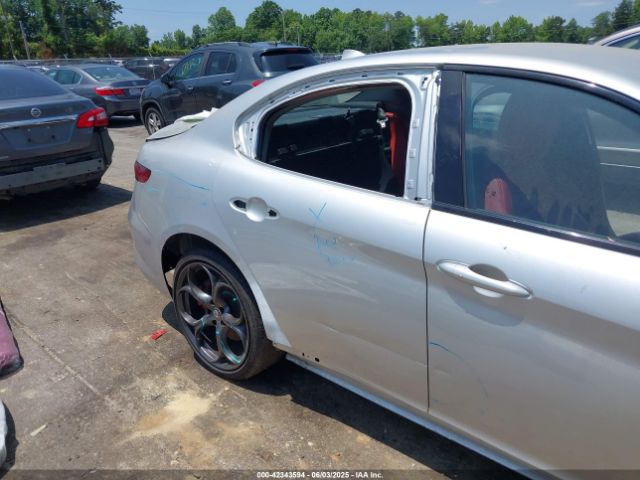 ZARFANBN6K7609476 Alfa Romeo Giulia Ti Sport Awd