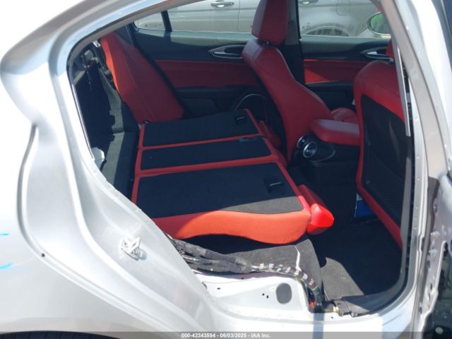 ZARFANBN6K7609476 Alfa Romeo Giulia Ti Sport Awd