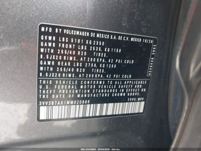 3VV3B7AX1MM020886 Volkswagen Tiguan