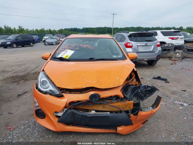JTDKDTB33F1092553 Toyota Prius C Four/one/three/two