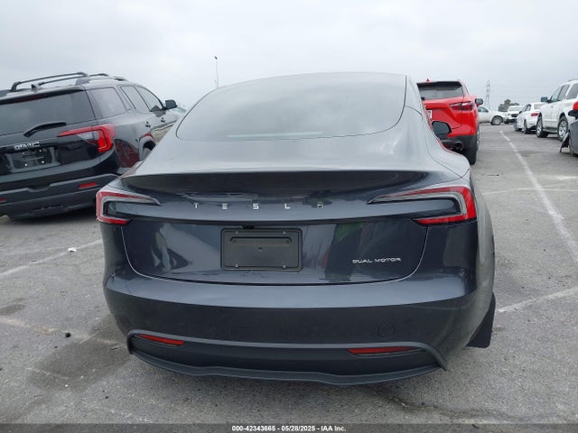 5YJ3E1EB0RF766257 Tesla MODEL 3