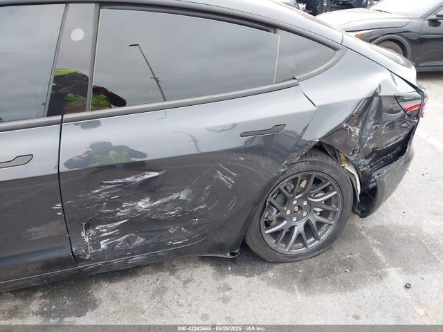 2024 TESLA MODEL 3 5YJ3E1EB0RF766257 Photo 5