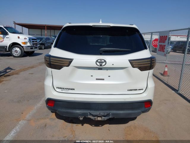 5TDDKRFH7FS145409 Toyota 2gr-fe