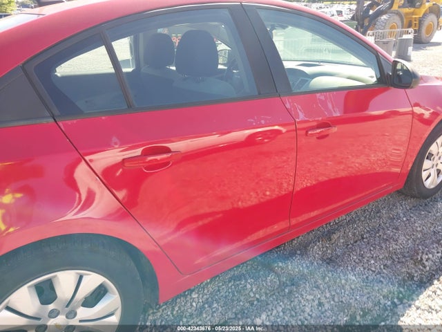 1G1PA5SHXE7265754 Chevrolet Cruze Ls Auto