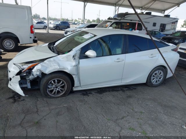 JTDKBRFUXG3015695 Toyota Prius Two