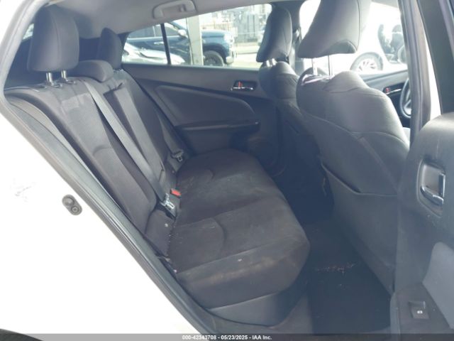 JTDKBRFUXG3015695 Toyota Prius Two