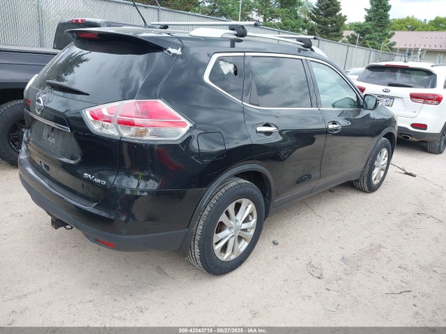 KNMAT2MV9GP696128 Nissan ROGUE SV