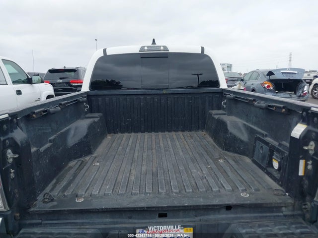 3TMCZ5AN8LM351329 Toyota Tacoma Trd Off-road