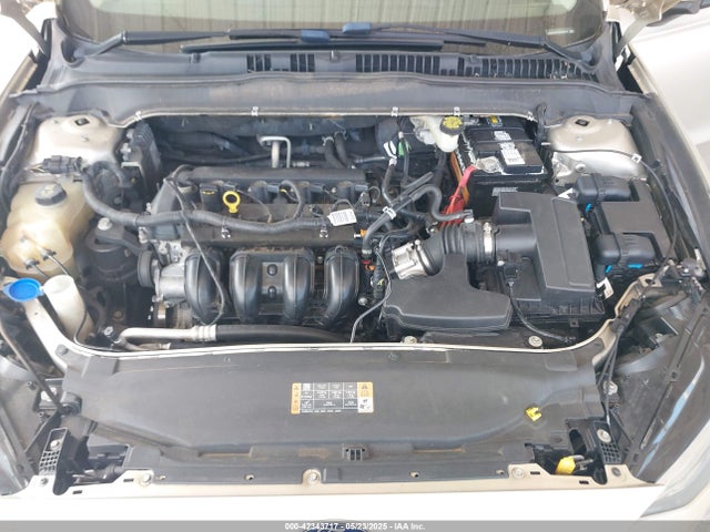 3FA6P0H78JR254229 Ford FUSION SE
