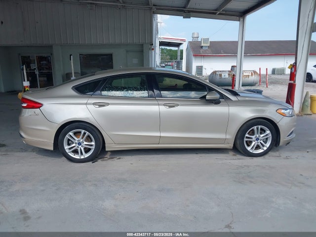 3FA6P0H78JR254229 Ford FUSION SE